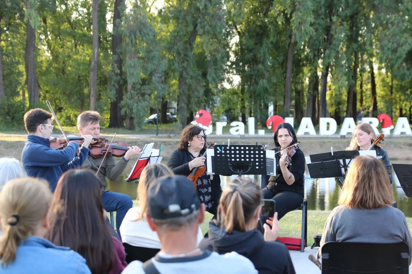 Camerata Madariaga celebra 7 años con concierto de Bach y Piazzolla