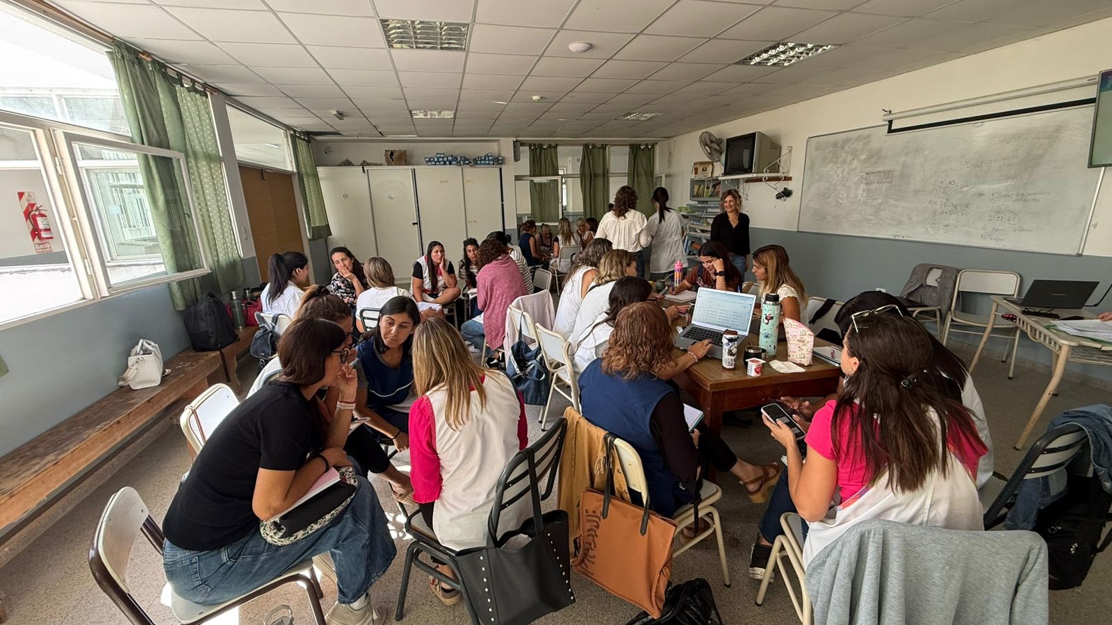 Encuentro de los equipos directivos de las escuelas primarias de Pinamar