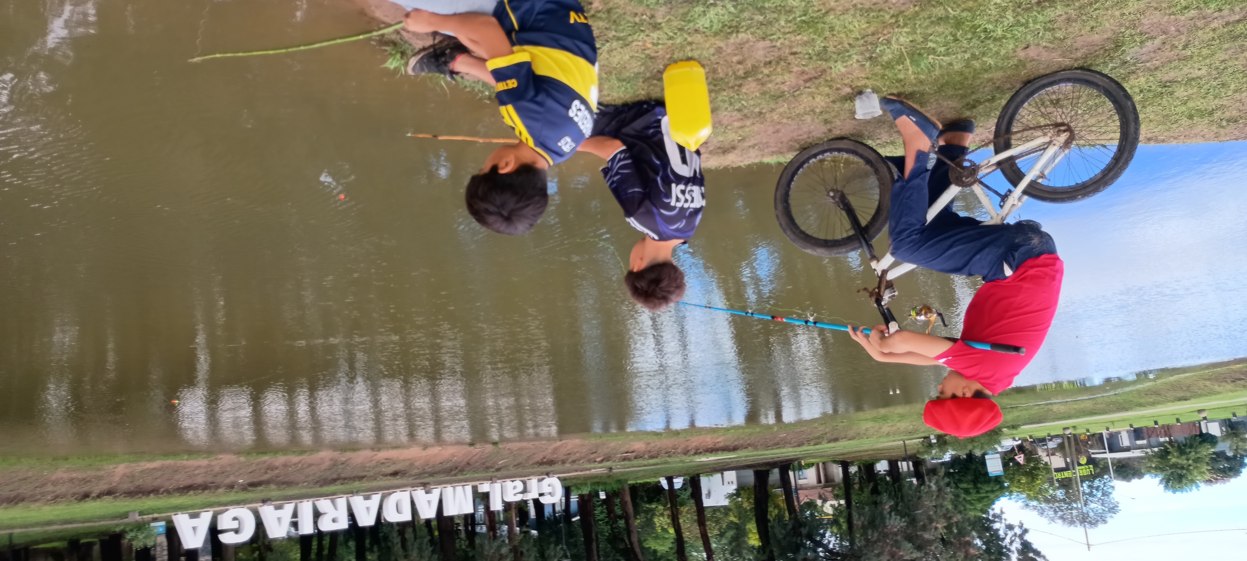 Turistas disfrutan del paseo del barrio Belgrano: &ldquo;Nuestros nietos felices con su ca&ntilde;ita&rdquo;