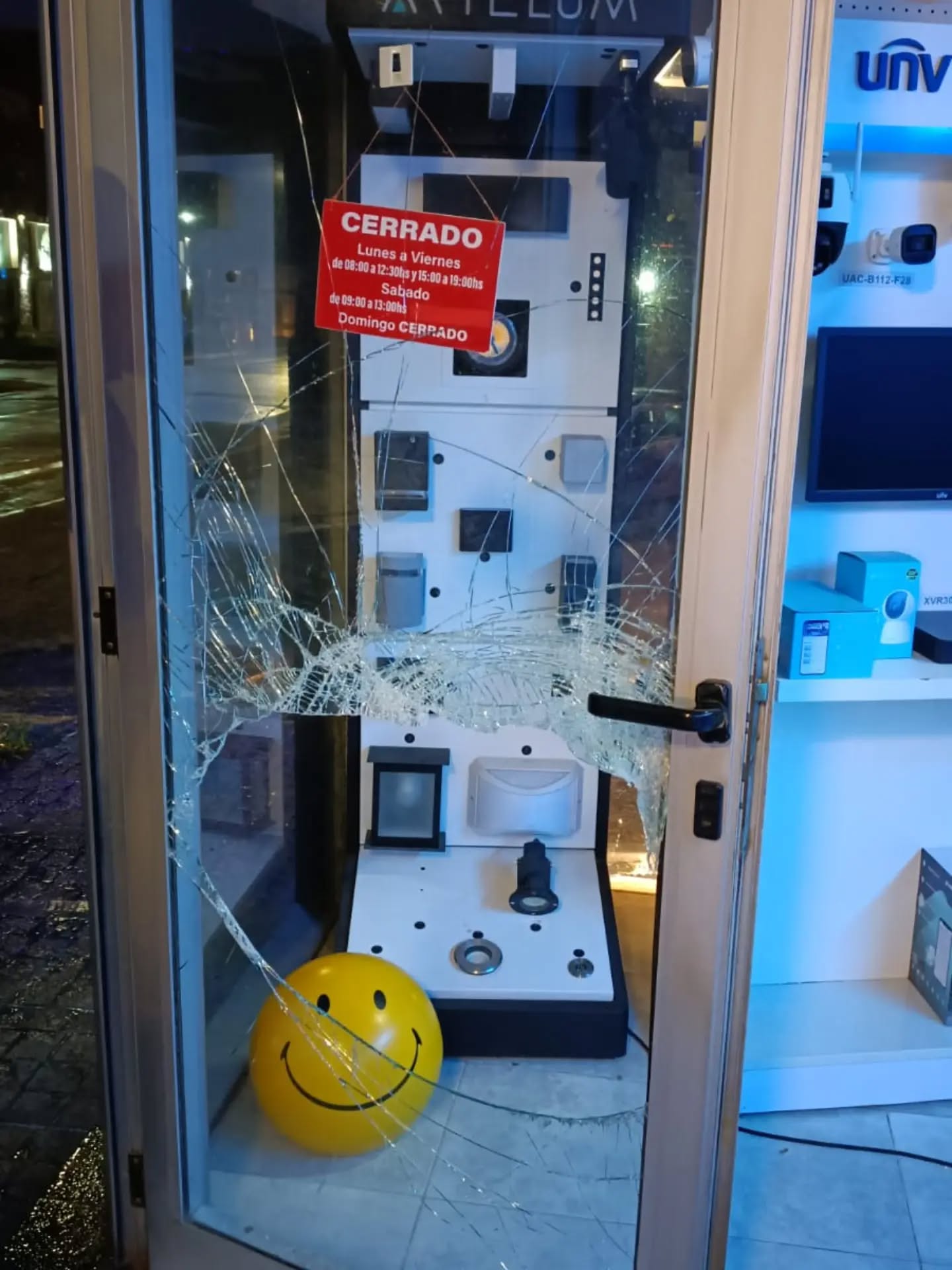Intento de robo en una casa de electricidad