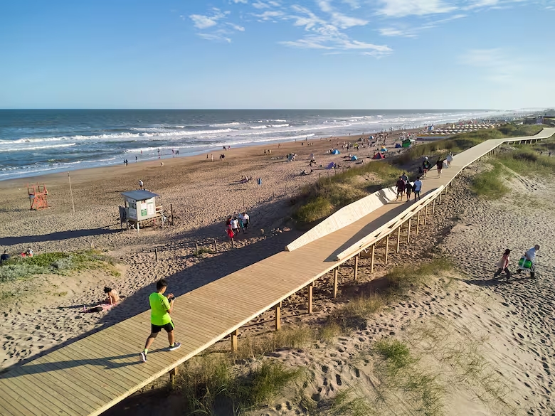 Pinamar convoca a un Concurso Nacional de Ideas para poner en valor la Avenida del Mar