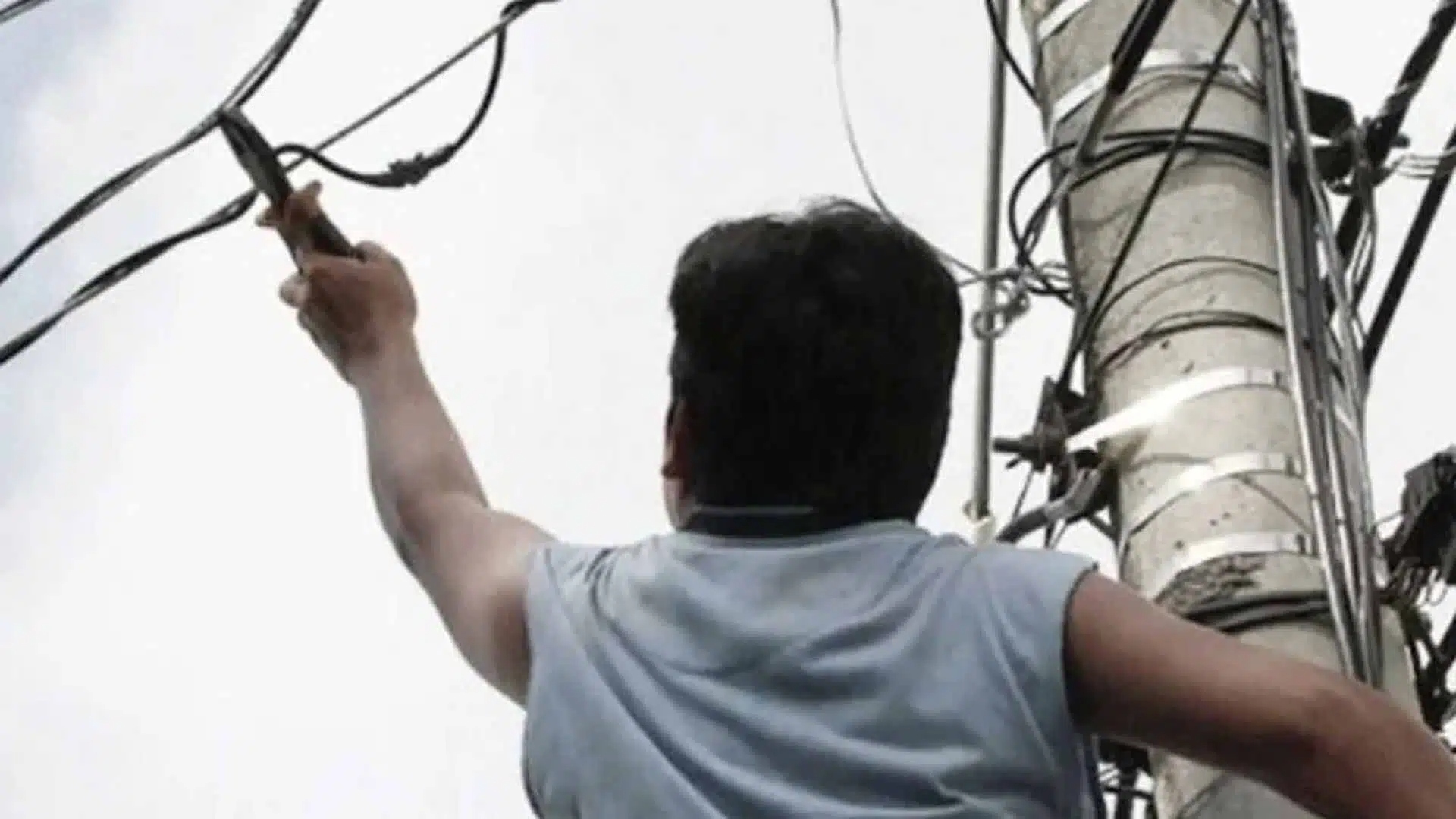 La ola de robos de cables el&eacute;ctricos golpea a Madariaga