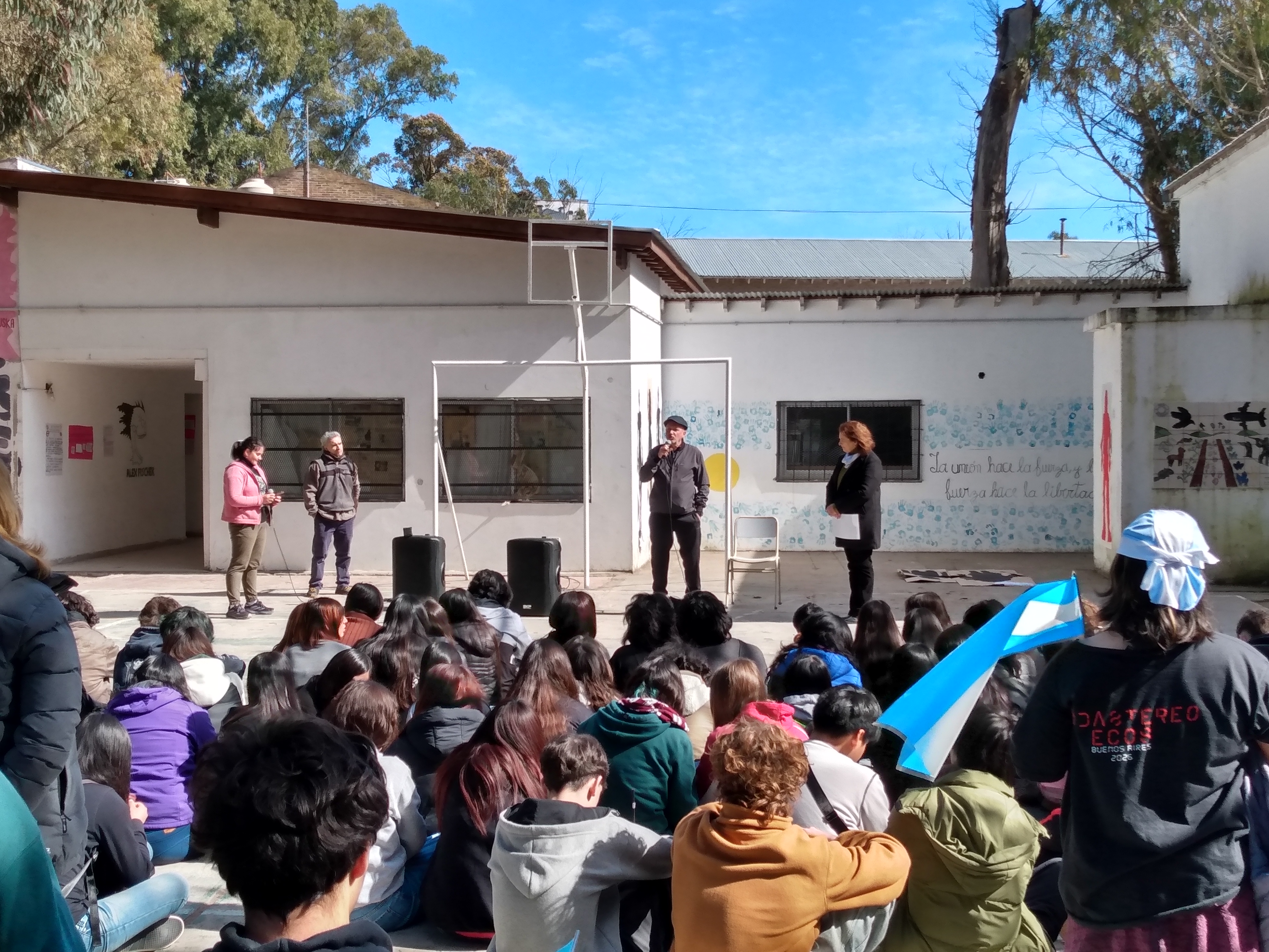 Pinamar recordó “La noche de los lápices” con actividades en la Secundaria 4
