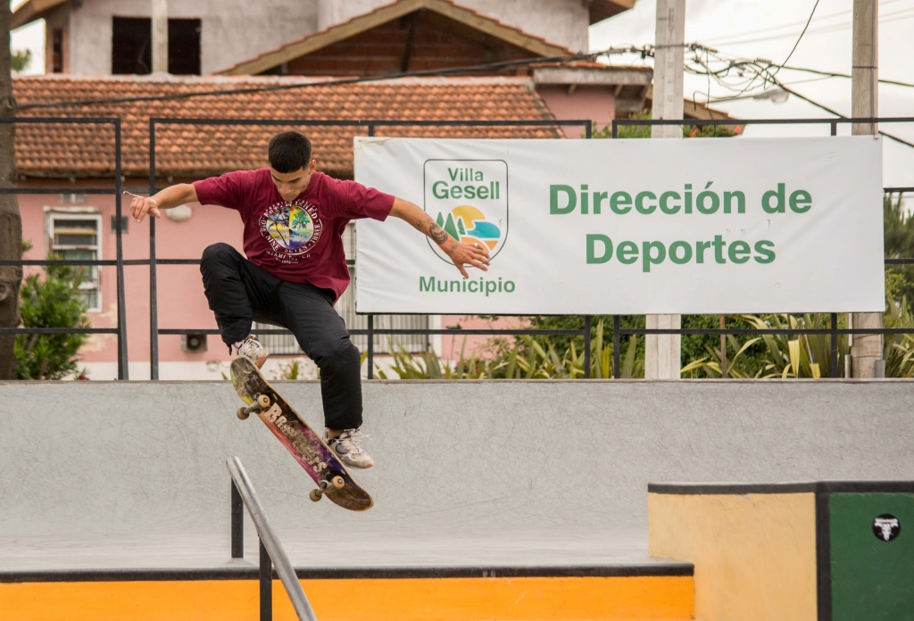 Villa Gesell: abren las inscripciones para las actividades deportivas gratuitas en el Polideportivo Municipal