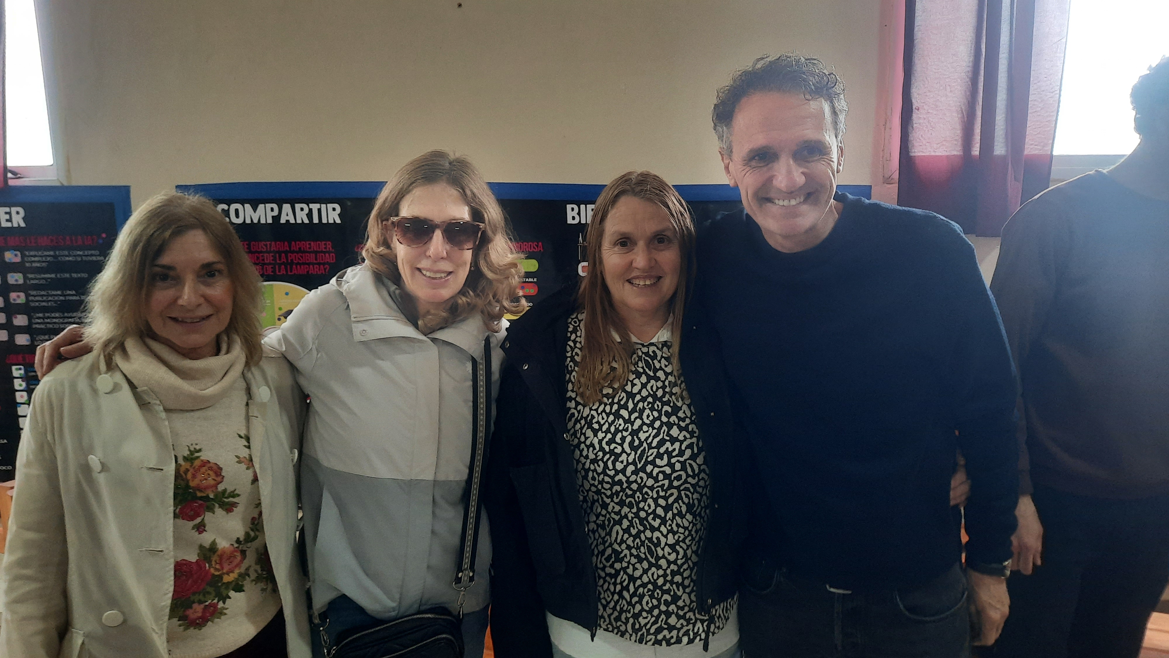 Gabriel Katopodis y dirigentes de la regi&oacute;n cerraron un encuentro comunitario con un llamado a &ldquo;construir una alternativa&rdquo;