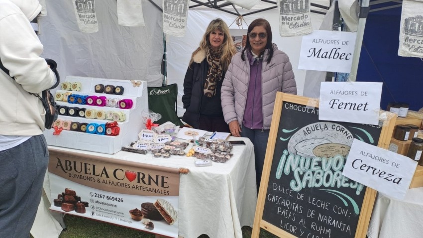 Hilda Cemborain ganó el concurso de alfajores de la feria Raíces