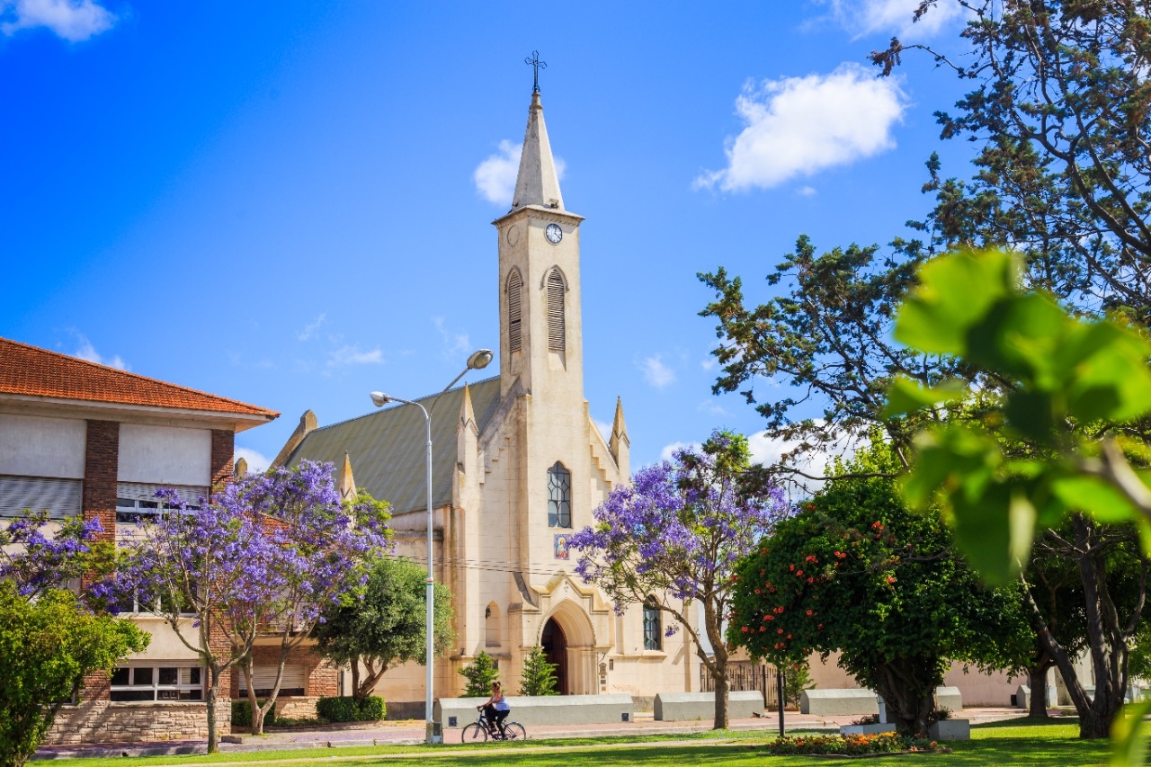 La Parroquia Sagrado Coraz&oacute;n de Jes&uacute;s organiza una misa por los fallecidos y una bendici&oacute;n para embarazadas