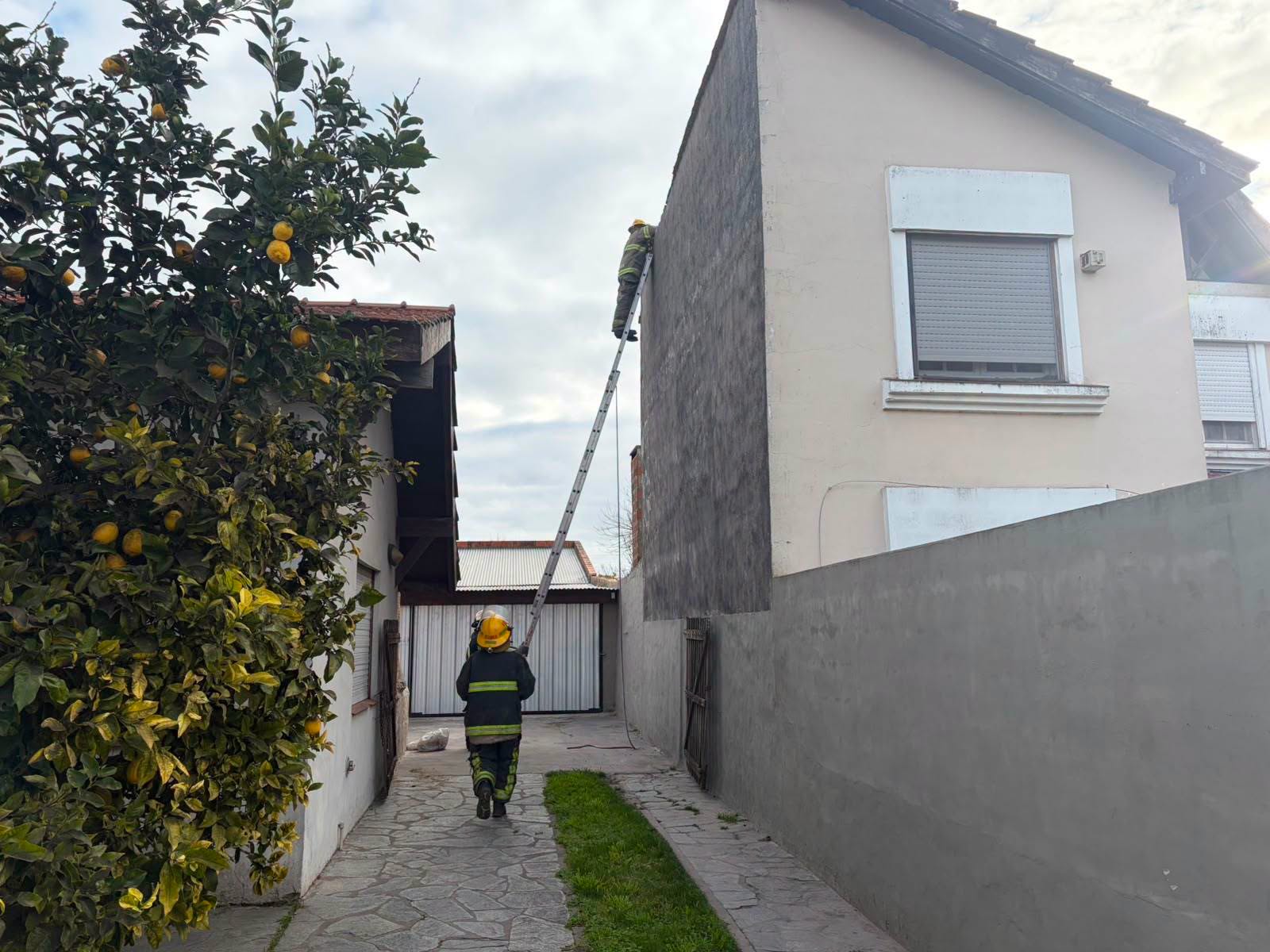 Rápida intervención por incendio de chimenea 