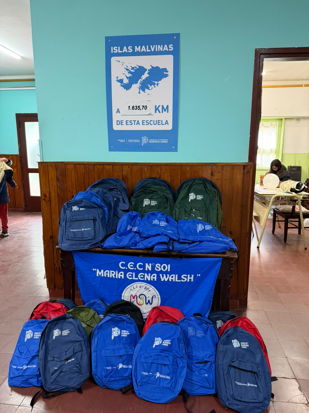 Madariaga: entregaron kits escolares en el CEC