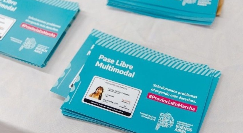 Beneficiarios de pases de transporte pueden retirar sus credenciales en Desarrollo Social