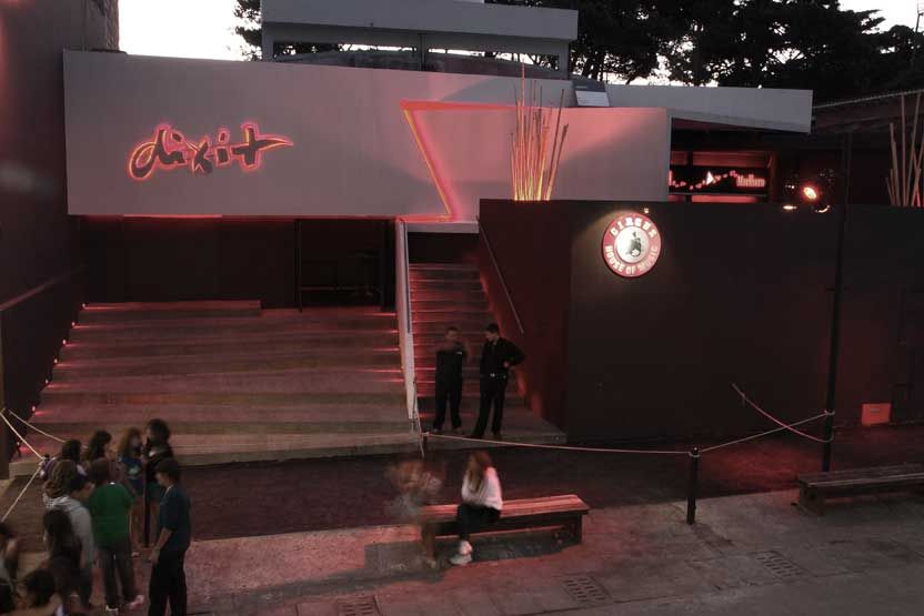 Denuncian a patovicas de un boliche de Villa Gesell por agresi&oacute;n a j&oacute;venes