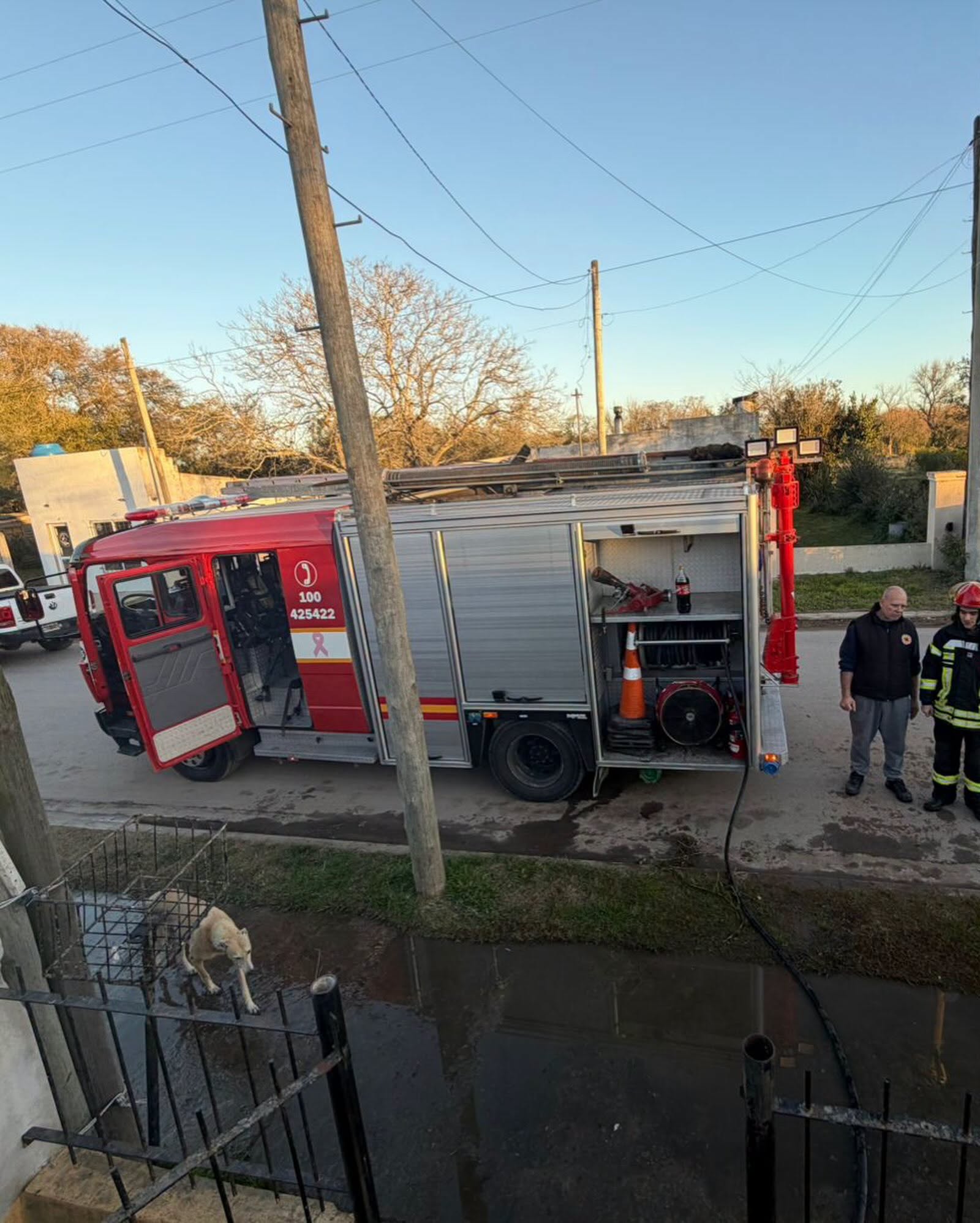 Bomberos de Madariaga combatieron incendio de chimenea en barrio Quintanilla