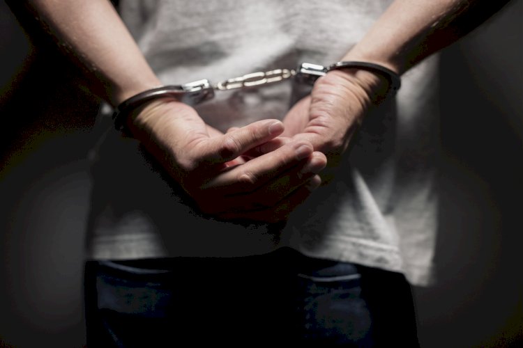 Lo condenaron a un a&ntilde;o y medio de c&aacute;rcel por amenazar con un arma y violar la perimetral en Pinamar